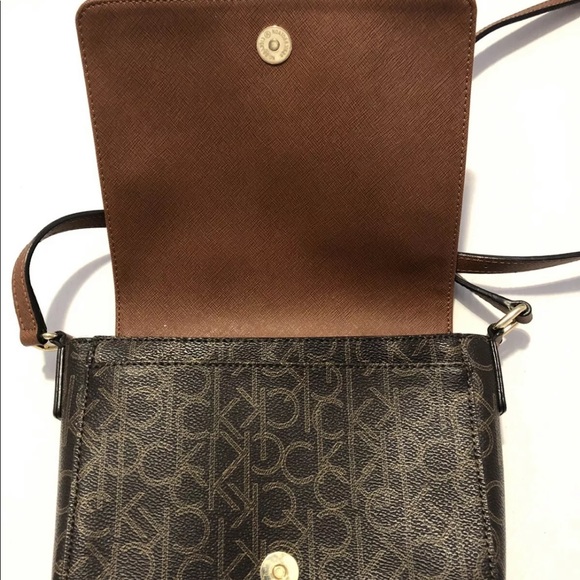 Calvin Klein Small Crossbody Brown Leather - Picture 7 of 8